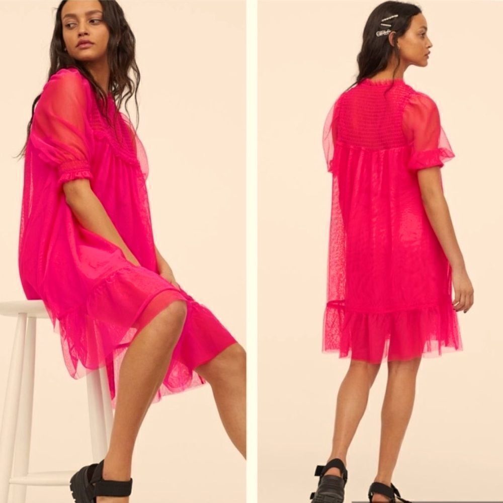 NWT H&M Pink Mesh Dress w Lining